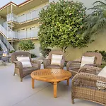 Best Western Plus Beach View Lodge Carlsbad