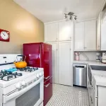 Walk To Beach - Ev Charger - Outdoor Dining - 2Br