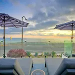 Modern Ocean-View Retreat W/ Firepit & Steps To Carlsbad Beach