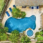 Carlsbad Pool Retreat With Hot Tub And Patio