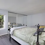 2340 Hosp Way Condo Condo