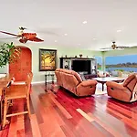 #2361 - Carlsbad Lagoon Family Resort Three-Bedroom Holiday Home