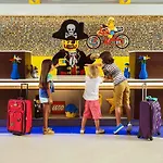 Legoland California Hotel And Castle Hotel