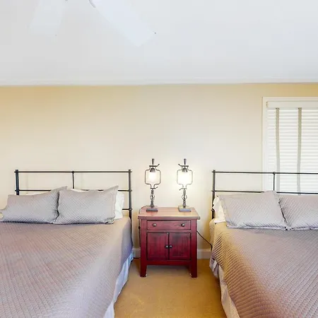 Sycamore Retreat Holiday home Carlsbad