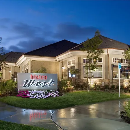 Hotel West &
