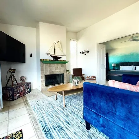 Holiday home 7 Minutes To Legoland-3 Minutes To Beach-king Beds Carlsbad