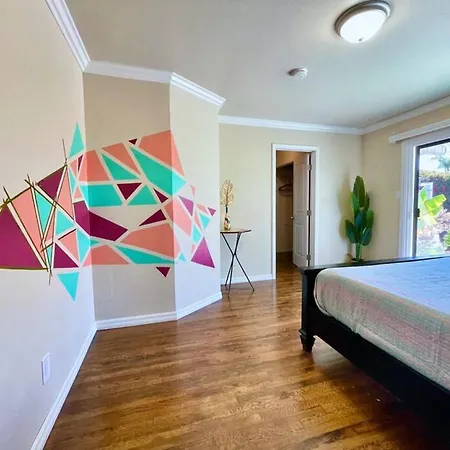 Holiday home 7 Minutes To Legoland-3 Minutes To Beach-king Beds Carlsbad