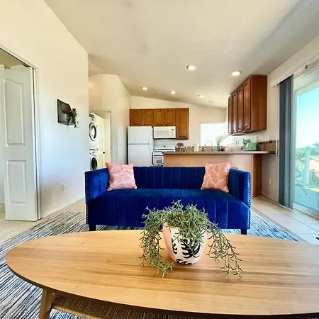 7 Minutes To Legoland-3 Minutes To Beach-king Beds Carlsbad