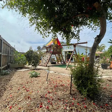 Holiday home 7 Minutes To Legoland-3 Minutes To Beach-king Beds *