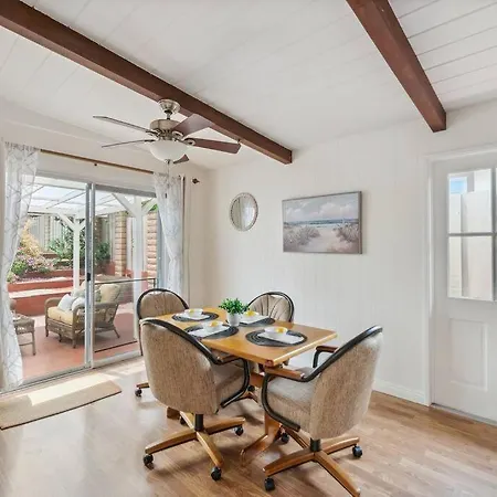 Cozy - 2 Blocks To Beach! Carlsbad