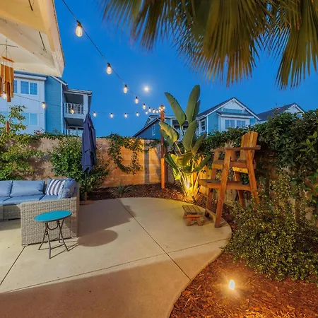 Holiday home Charming - 4br, Sleeps 10, Pets Ok *