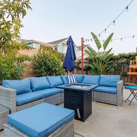 Charming - 4br, Sleeps 10, Pets Ok Holiday home *