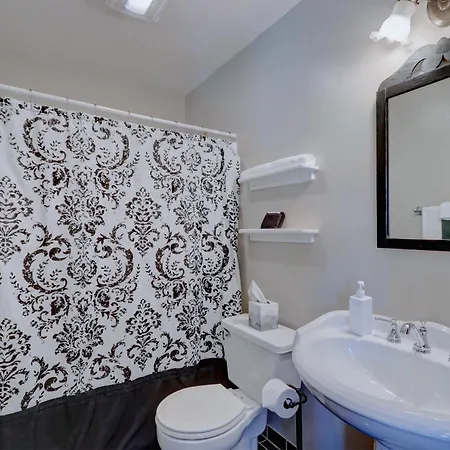 Pelican Cove Hotel 4*