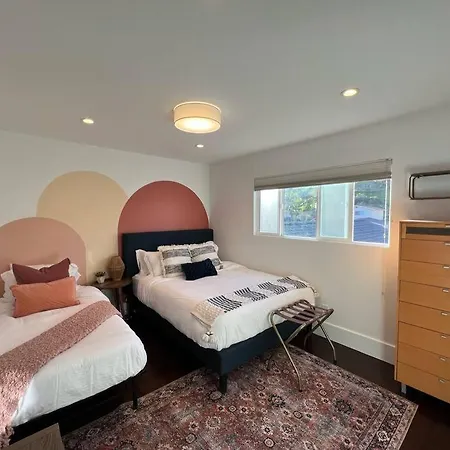 Tranquil Retreat With Pool Near Beach & Legoland *
