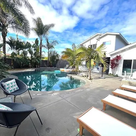 Tranquil Retreat With Pool Near Beach & Legoland Holiday home