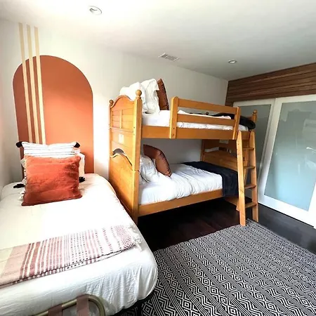 Tranquil Retreat With Pool Near Beach & Legoland *