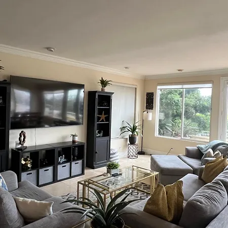 Holiday home Ocean Views From Beach-themed Gem By Village! Carlsbad