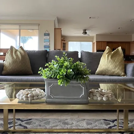 Ocean Views From Beach-themed Gem By Village! *
