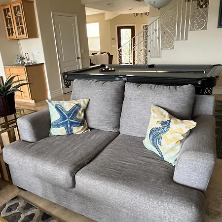 Holiday home Ocean Views From Beach-themed Gem By Village! *