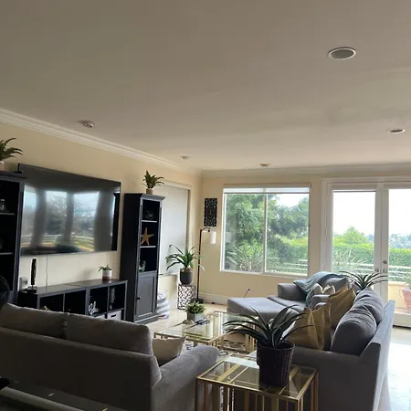 Holiday home Ocean Views From Beach-themed Gem By Village! Carlsbad