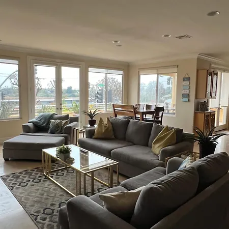 Ocean Views From Beach-themed Gem By Village! *