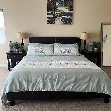 Ocean Views From Beach-themed Gem By Village! Holiday home