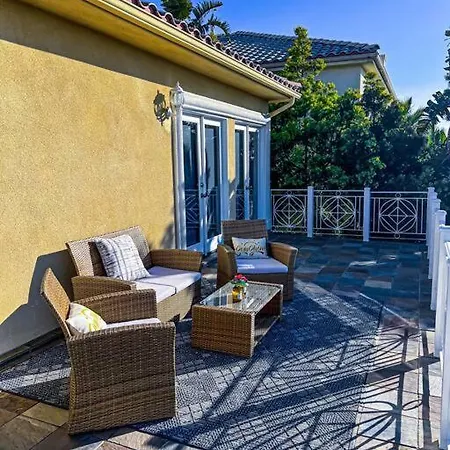 Ocean Views From Beach-themed Gem By Village! Holiday home