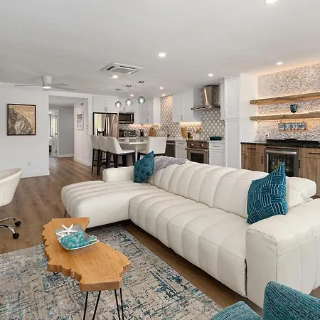 Fairway Haven - Cb2507