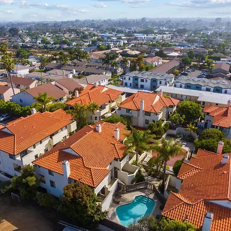 Carlsbad's Hidden Escape Holiday home