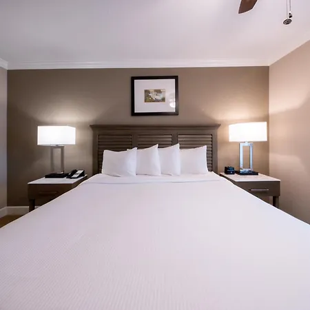 Resort Carlsbad Inn Beach Resort 3*