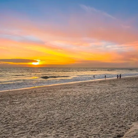 Amazing Beachfront With Deck, Patio, & Balcony * Carlsbad