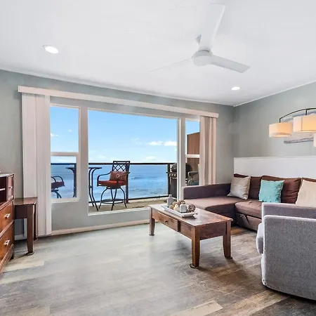 Apartment Amazing Beachfront With Deck, Patio, & Balcony Carlsbad
