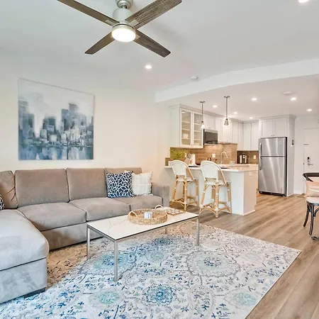La Costa Comfort - Resort-style Living For 2