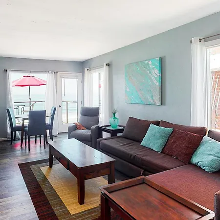 Apartment 3009 Ocean Street A Beachfront With Balcony & Deck Carlsbad