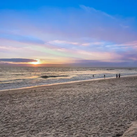 3009 Ocean St D Beautiful Beachfront With Deck Apartment *