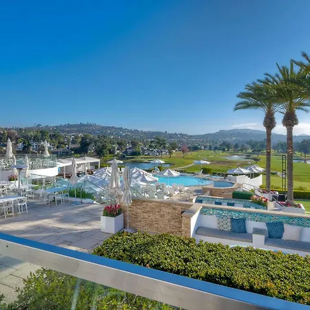 Southern Exposure With Private Balcony Holiday home *