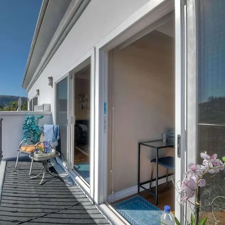 Holiday home Southern Exposure With Private Balcony