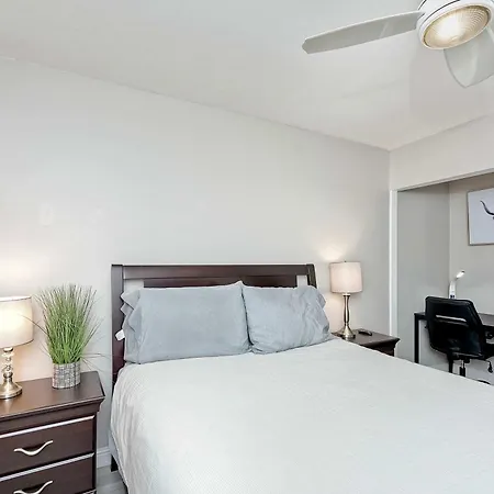 Charm - 3br Stunner *
