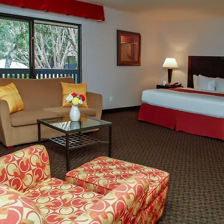 By The Sea Resort 3*