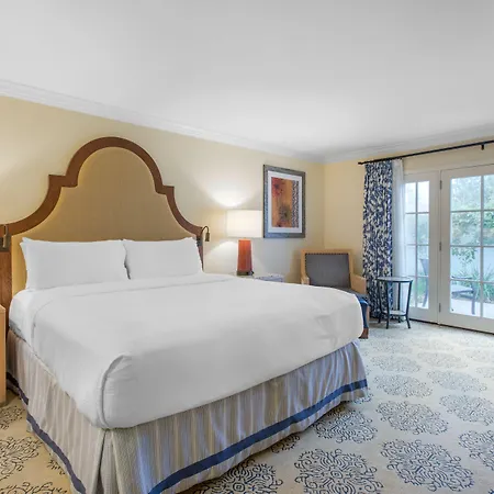 Omni La Costa & Hotel