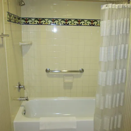 Hyatt House San Diego Hotel