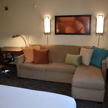 Hyatt House San Diego Hotel 4*
