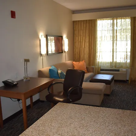 Hyatt House San Diego 4*