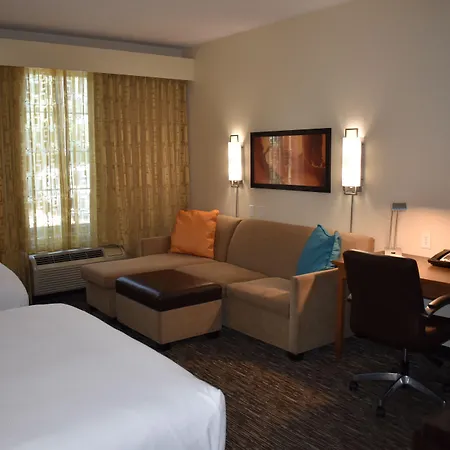 Hyatt House San Diego Hotel