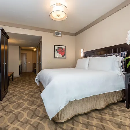 West & Hotel 3*