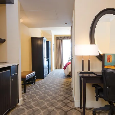 Hotel West & Carlsbad