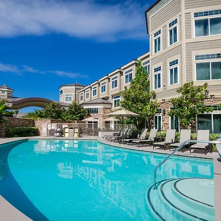 Hotel West & 3*