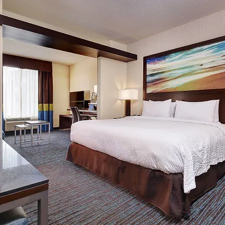 Fairfield & By Marriott San Diego 3*