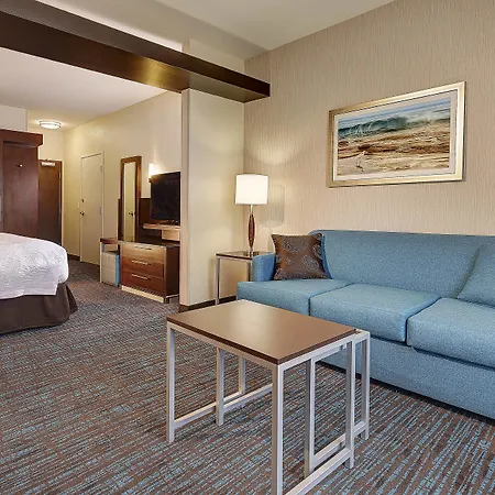 Fairfield & By Marriott San Diego Hotel