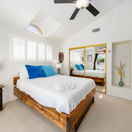 Holiday home Hot Tub Ocean Views 3 Bedroom Private Carlsbad